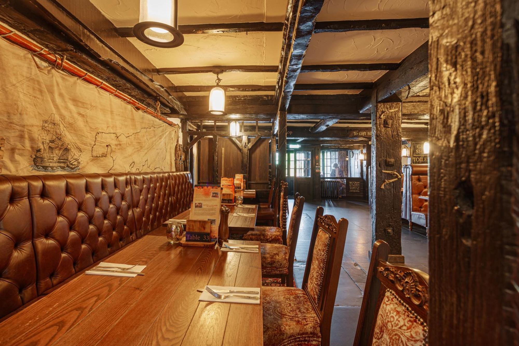 The Jamaica Inn, Bodmin, Cornwall 4*